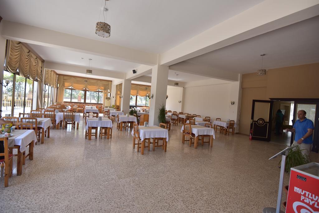 Club Simena Hotel Vasilia Bagian luar foto