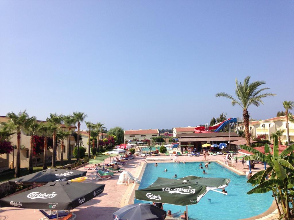 Club Simena Hotel Vasilia Bagian luar foto