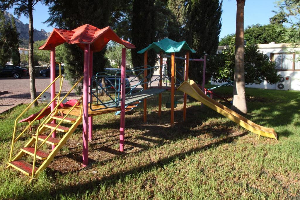 Club Simena Hotel Vasilia Bagian luar foto